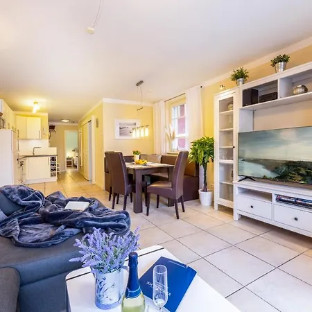 Am Ostseestrand Zingst